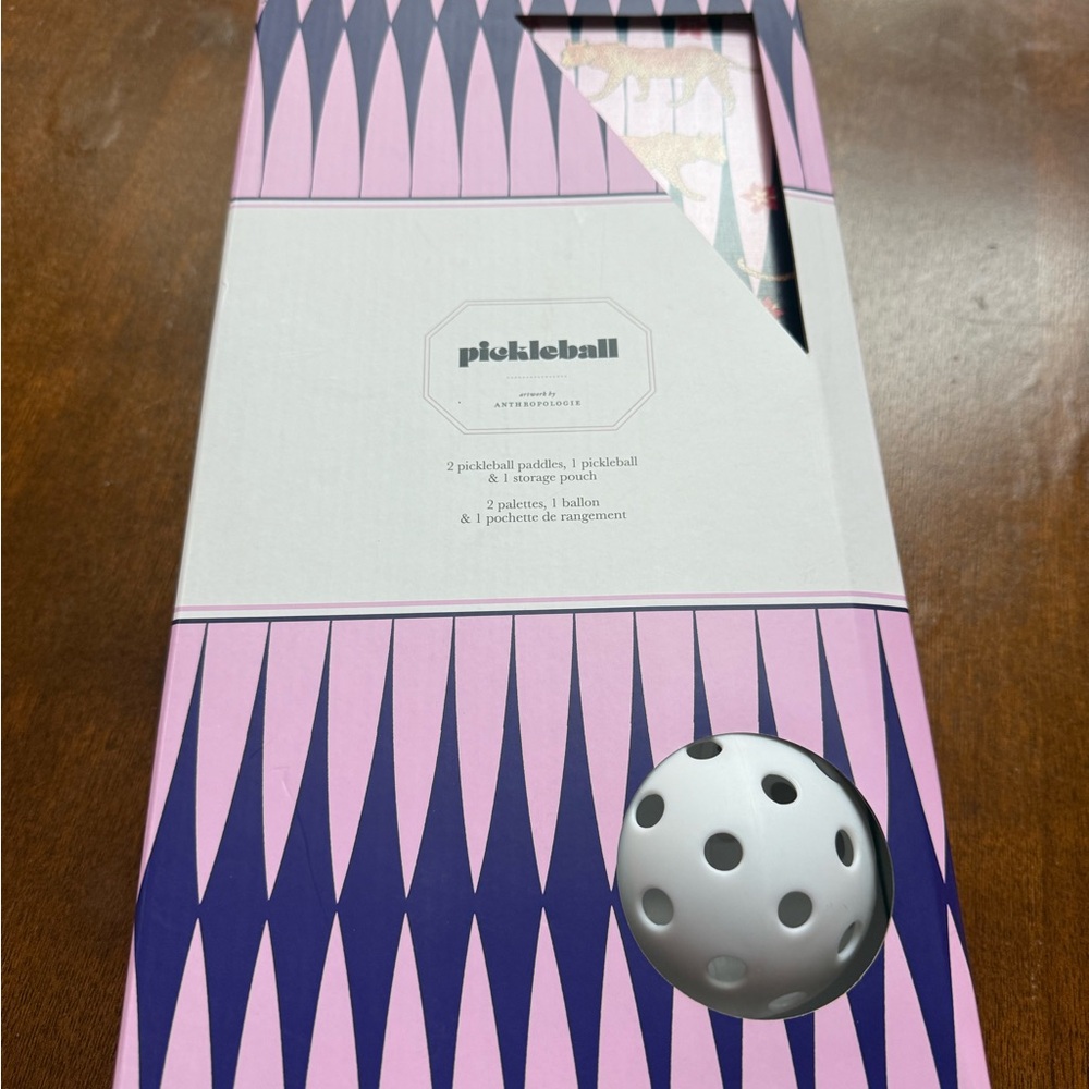 Pickleball Set with Pink and White Design